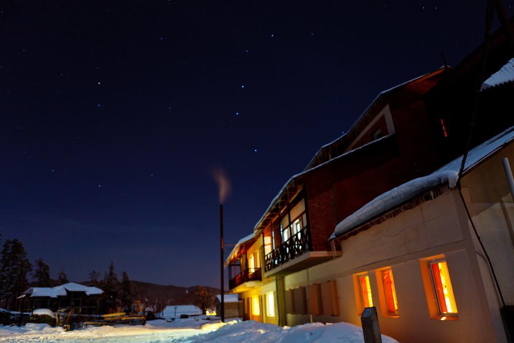 Hotel Apollon Бакуріані Екстер'єр фото